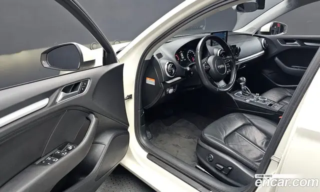 Audi A3 2015 2.0 автомат (гидро), миниатюра 10