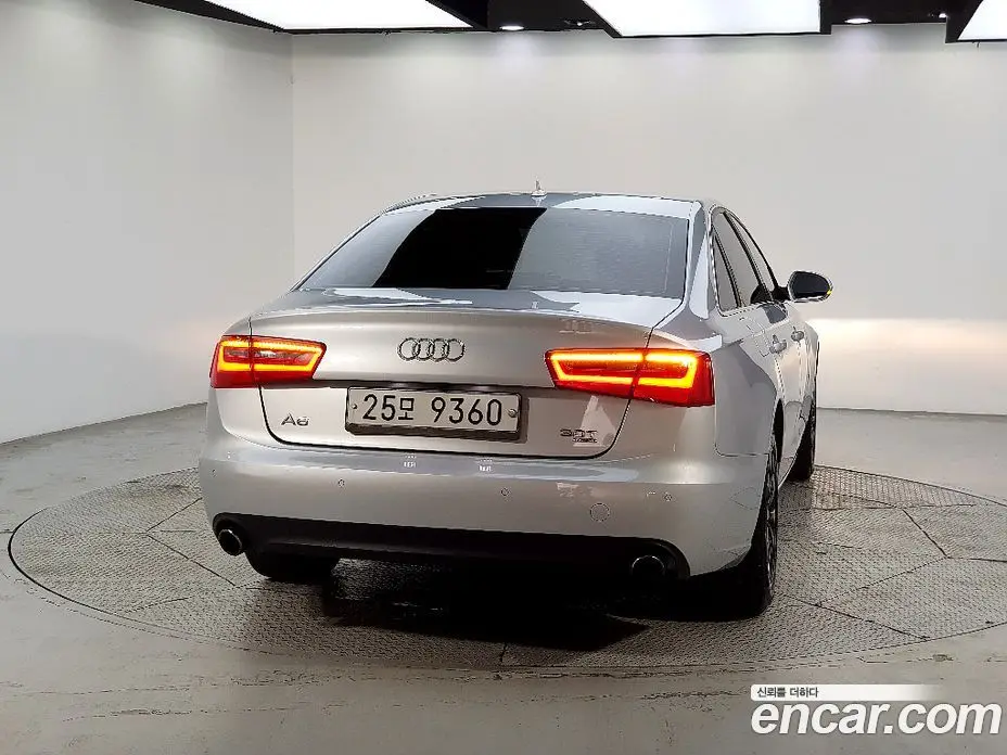 Audi A6 2012 2.0 автомат (гидро), фото 3