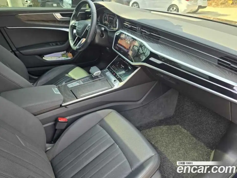 Audi A6 2021 2.0 автомат (гидро), фото 13