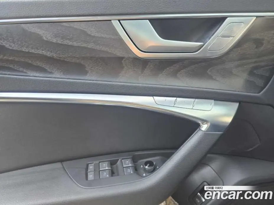 Audi A6 2021 2.0 автомат (гидро), фото 17