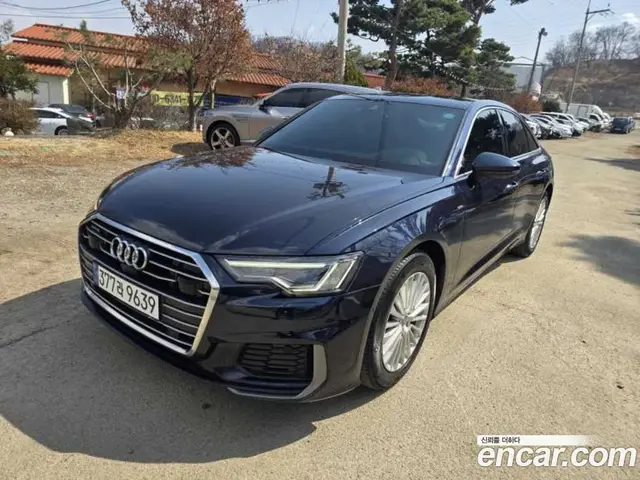 Audi A6 2021 2.0 автомат (гидро), миниатюра 3