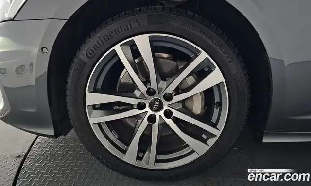 Audi A6 2022 2.0 автомат (гидро), миниатюра 4
