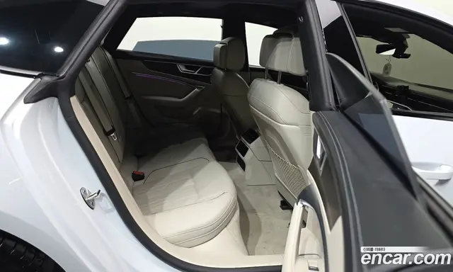 Audi A7 2023 3.0 автомат (гидро), миниатюра 12