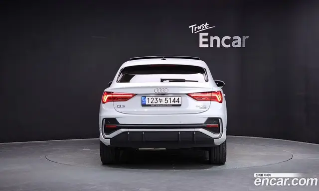 Audi Q3 2022 2.0 автомат (гидро), миниатюра 4
