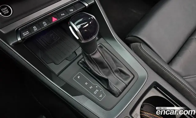 Audi Q3 2022 2.0 автомат (гидро), миниатюра 9