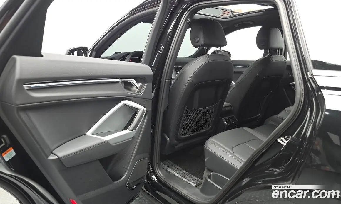 Audi Q3 2025 2.0 автомат (гидро), фото 15