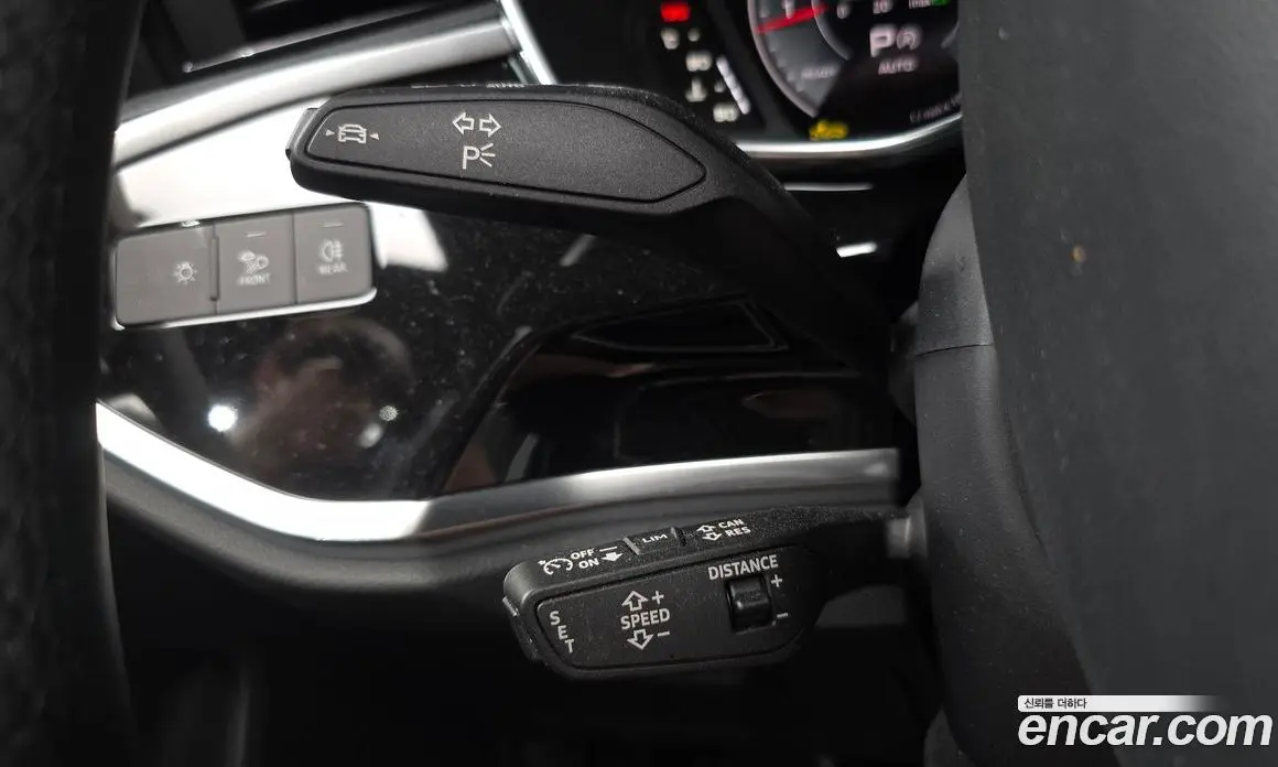 Audi Q3 2025 2.0 автомат (гидро), фото 24