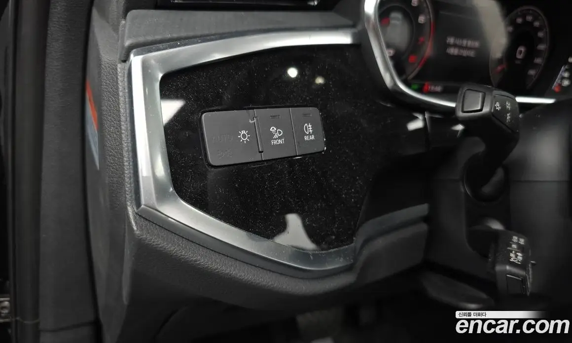 Audi Q3 2025 2.0 автомат (гидро), фото 32