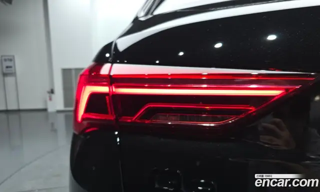 Audi Q3 2025 2.0 автомат (гидро), миниатюра 8