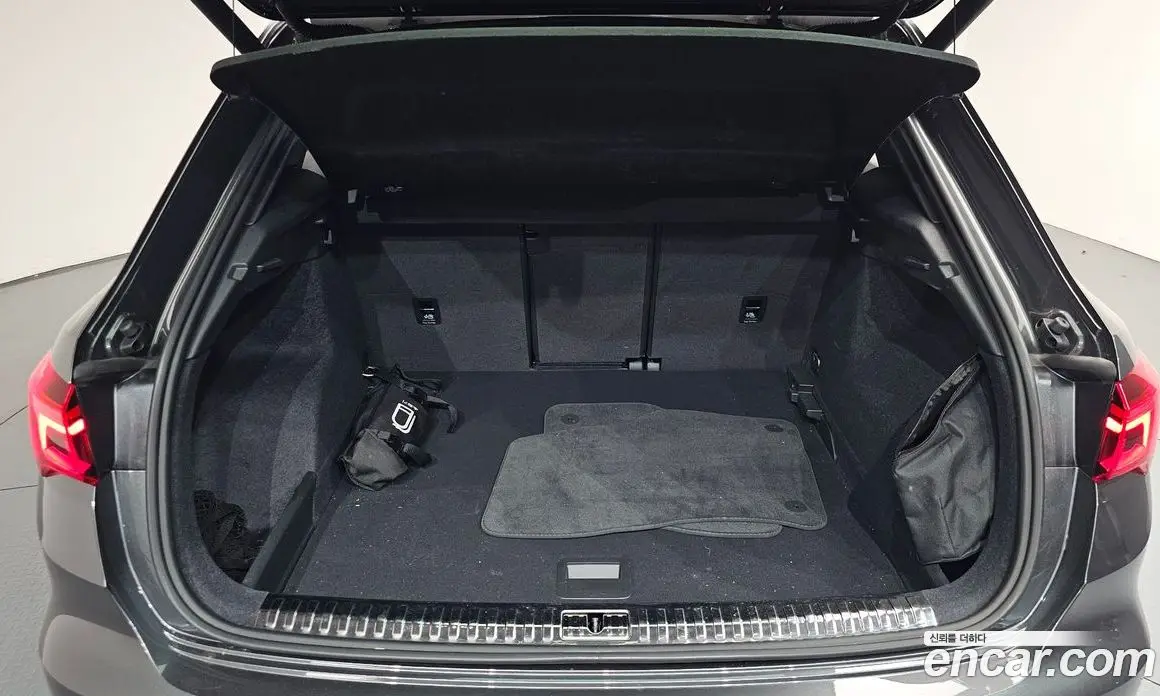 Audi Q3 2025 2.0 автомат (гидро), фото 25