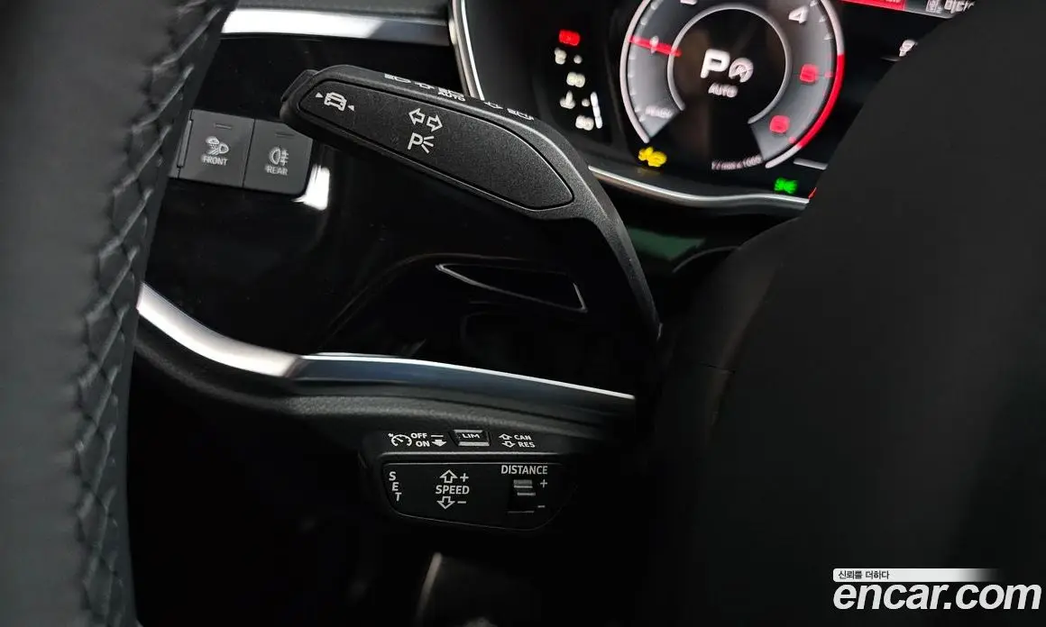 Audi Q3 2025 2.0 автомат (гидро), фото 29