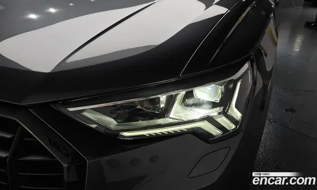 Audi Q3 2025 2.0 автомат (гидро), миниатюра 7