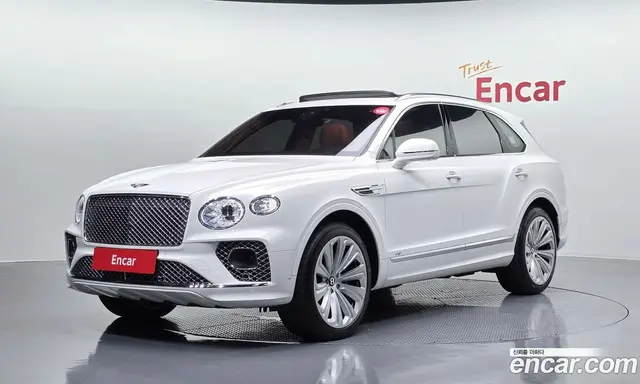 Bentley Bentayga 2022 4.0 автомат (гидро), миниатюра 1 Bentley Bentayga 2022 4.0 автомат (гидро), миниатюра 1