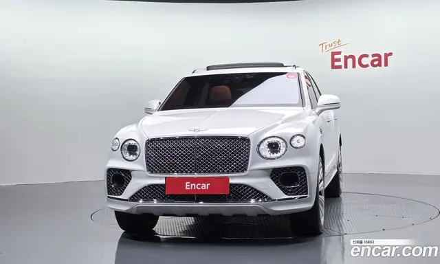 Bentley Bentayga 2022 4.0 автомат (гидро), миниатюра 3 Bentley Bentayga 2022 4.0 автомат (гидро), миниатюра 3