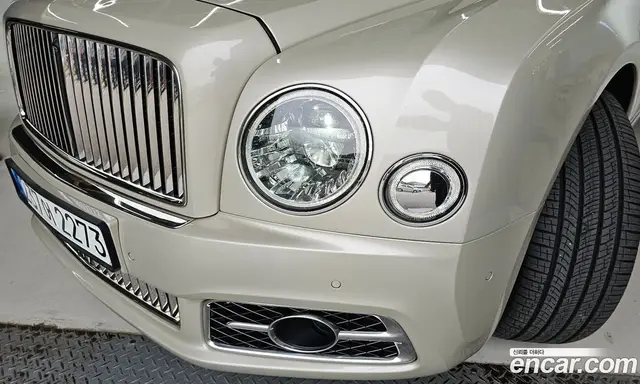 Bentley Mulsanne 2018 6.8 автомат (гидро), миниатюра 8 Bentley Mulsanne 2018 6.8 автомат (гидро), миниатюра 8