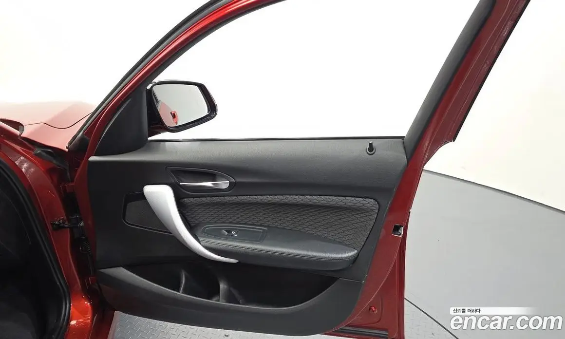 BMW 1 серия 2018 2.0 автомат (гидро), фото 14