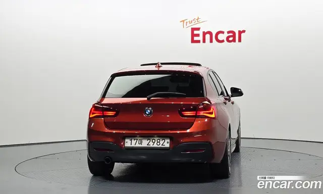 BMW 1 серия 2018 2.0 автомат (гидро), миниатюра 4