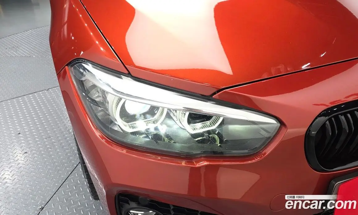 BMW 1 серия 2018 2.0 автомат (гидро), фото 8
