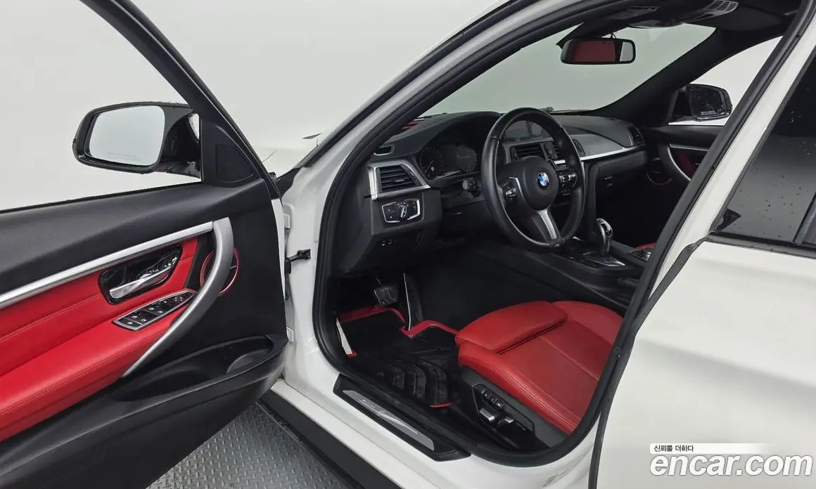 BMW 3 серия 2018 2.0 автомат (гидро), фото 13