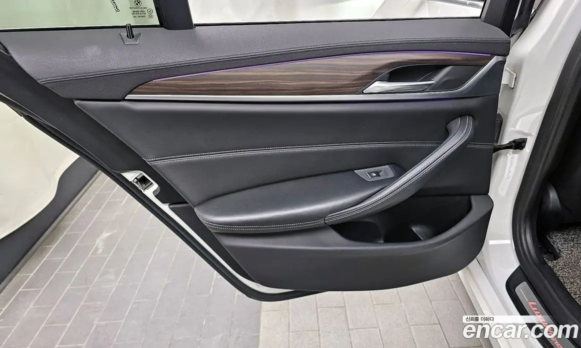 BMW 5 серия 2018 2.0 автомат (гидро), фото 15