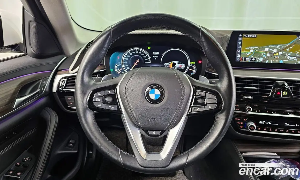 BMW 5 серия 2018 2.0 автомат (гидро), фото 19