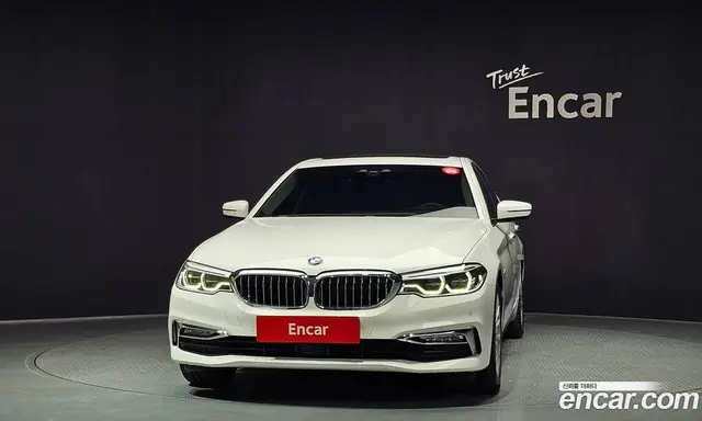 BMW 5 серия 2018 2.0 автомат (гидро), миниатюра 3