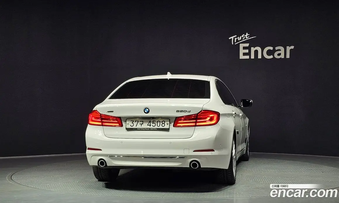 BMW 5 серия 2018 2.0 автомат (гидро), фото 4