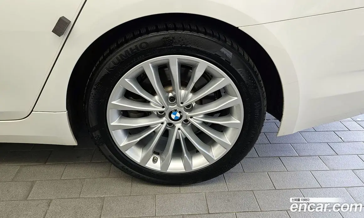 BMW 5 серия 2018 2.0 автомат (гидро), фото 7