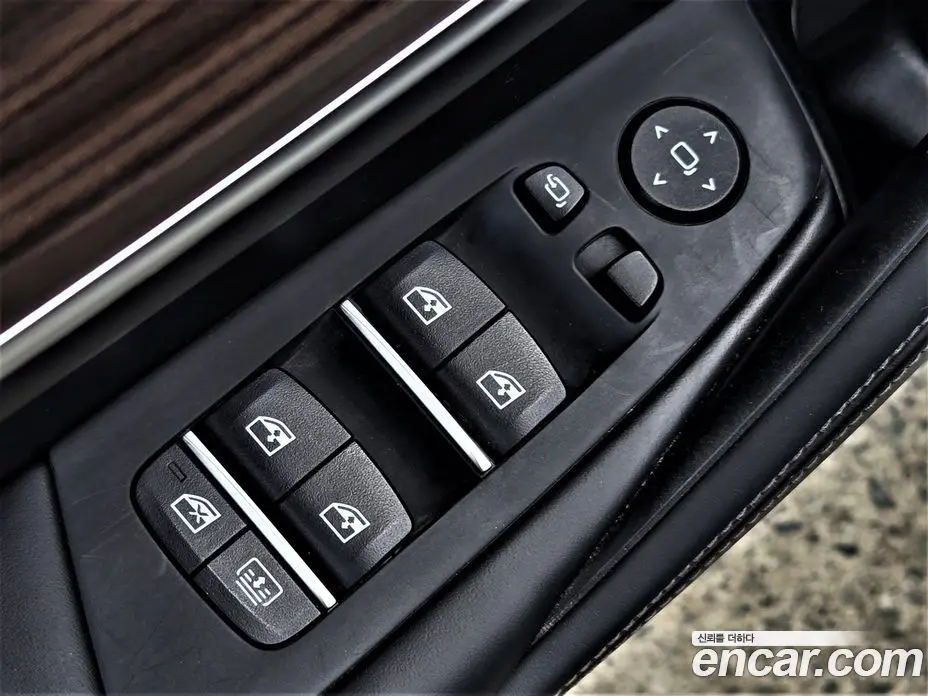 BMW 5 серия 2018 2.0 автомат (гидро), фото 11