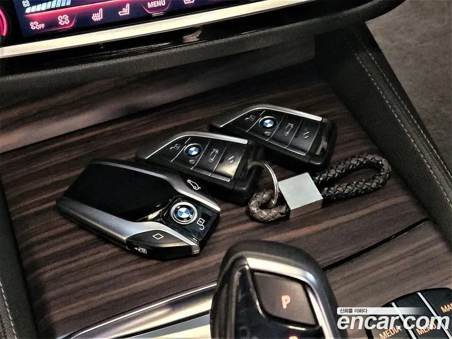 BMW 5 серия 2018 2.0 автомат (гидро), фото 17