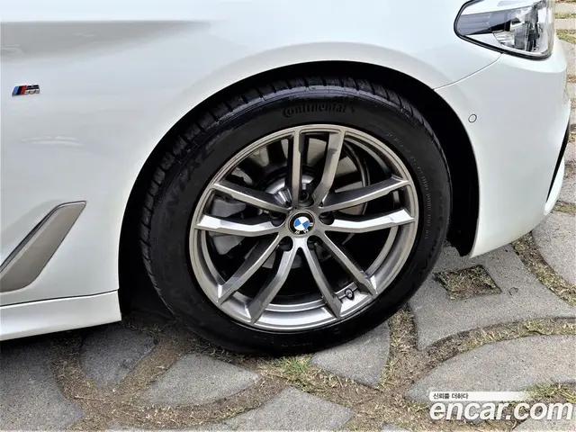 BMW 5 серия 2018 2.0 автомат (гидро), миниатюра 5