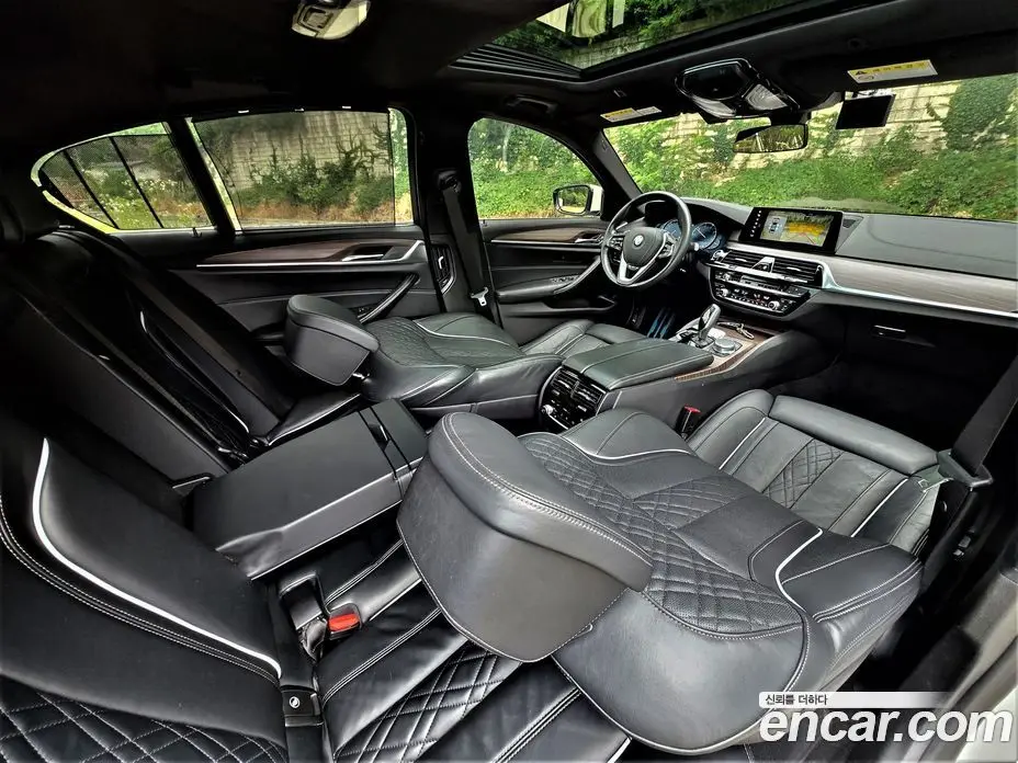 BMW 5 серия 2018 2.0 автомат (гидро), фото 10