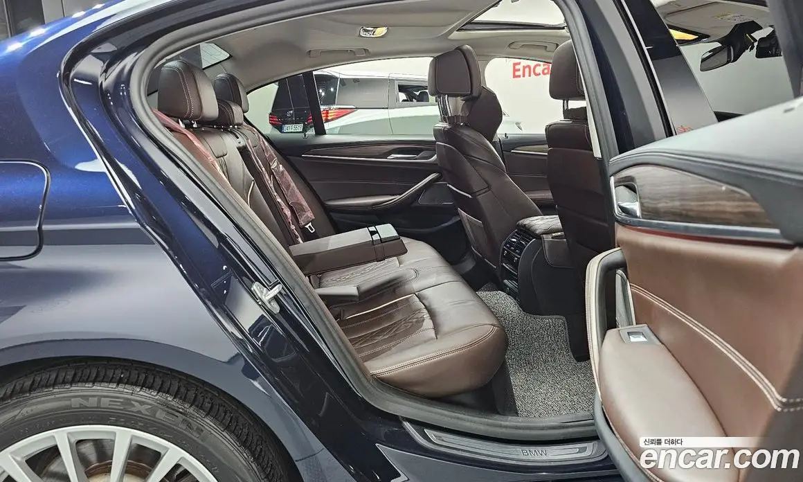 BMW 5 серия 2020 2.0 автомат (гидро), фото 17