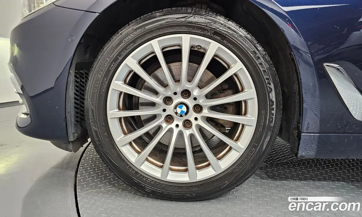 BMW 5 серия 2020 2.0 автомат (гидро), фото 5