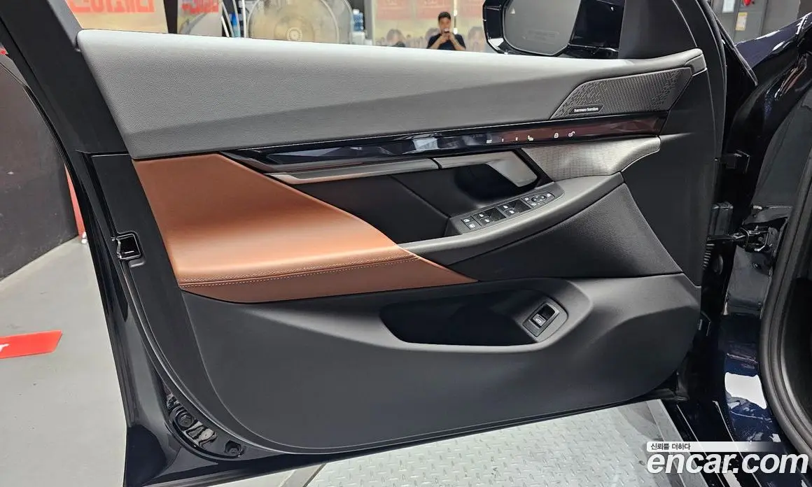 BMW 5 серия 2023 2.0 автомат (гидро), фото 14