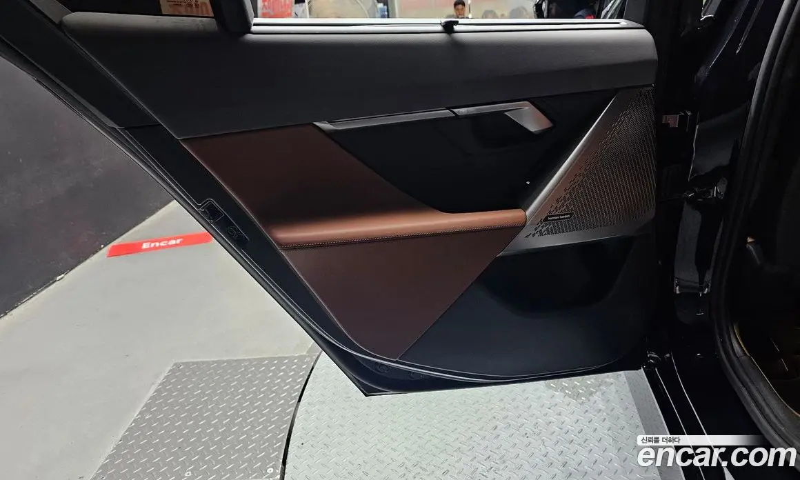 BMW 5 серия 2023 2.0 автомат (гидро), фото 15