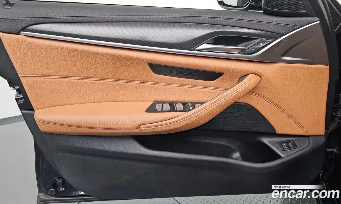 BMW 5 серия 2023 2.0 автомат (гидро), фото 14
