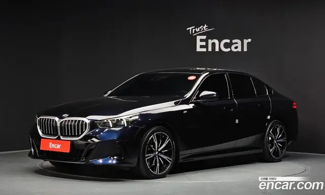 BMW 5 серия, 2025, 16 180 км