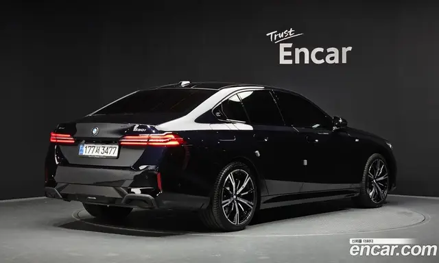 BMW 5 серия 2025 2.0 автомат (гидро), миниатюра 2