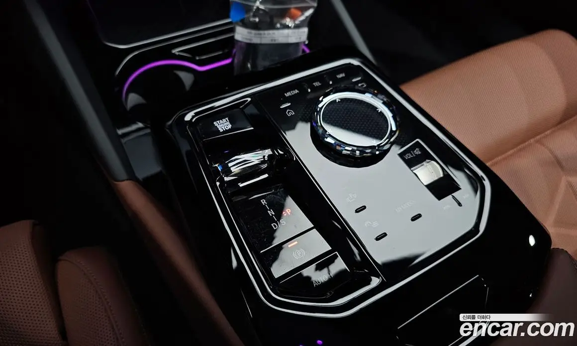 BMW 5 серия 2025 2.0 автомат (гидро), фото 12