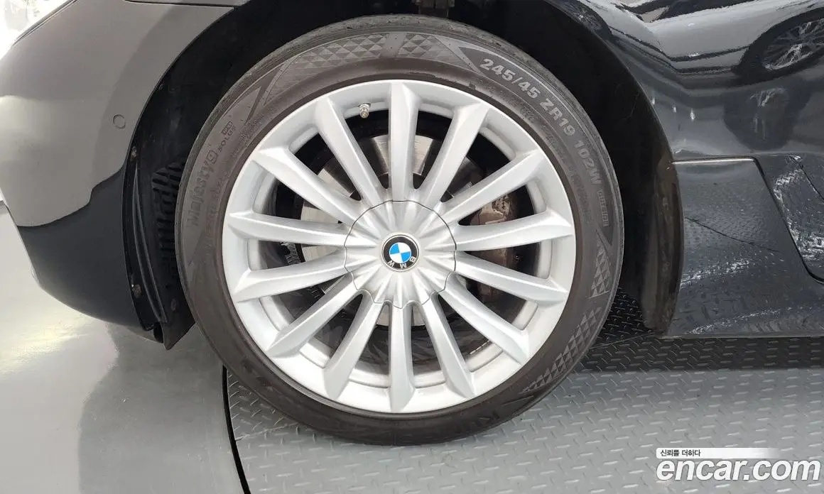 BMW 6 серия 2020 2.0 автомат (гидро), фото 5