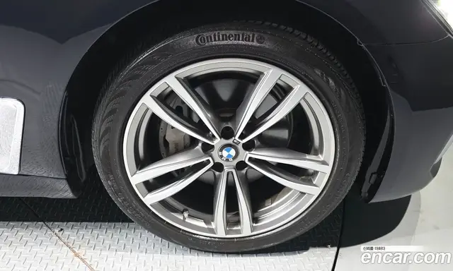 BMW 7 серия 2017 3.0 автомат (гидро), миниатюра 5