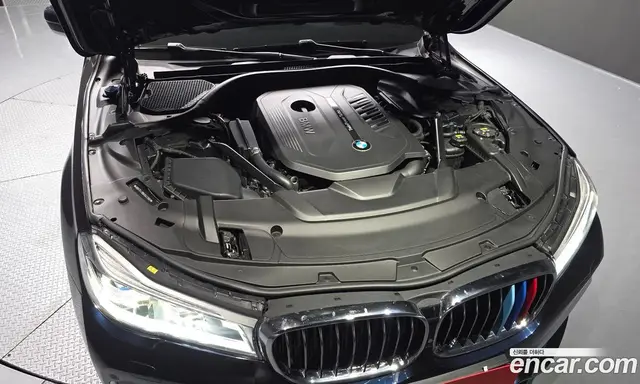 BMW 7 серия 2017 3.0 автомат (гидро), миниатюра 6