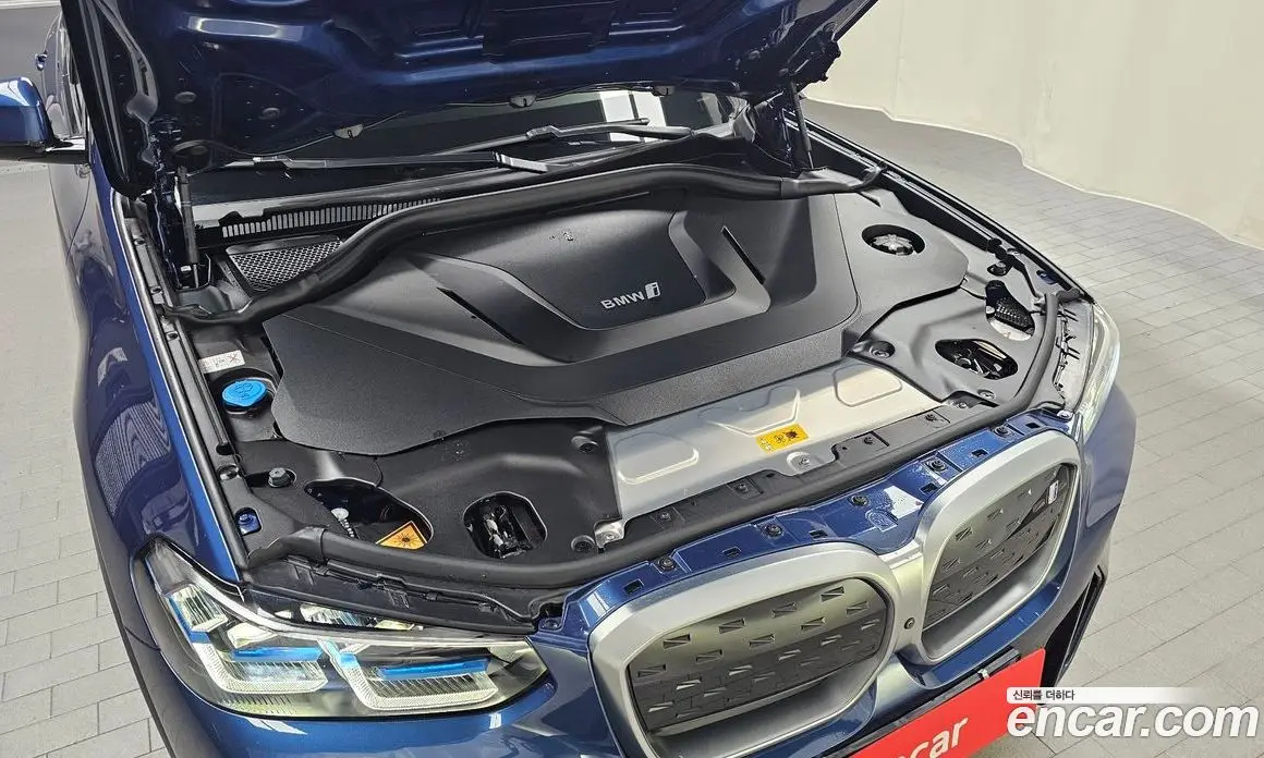 BMW iX3 2024 0.2 автомат (гидро), фото 6