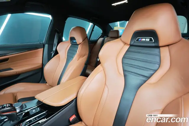BMW M5 2020 4.4 автомат (гидро), миниатюра 12