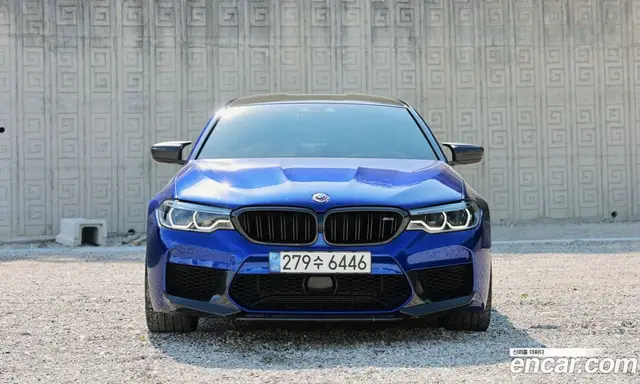 BMW M5 2020 4.4 автомат (гидро), миниатюра 3