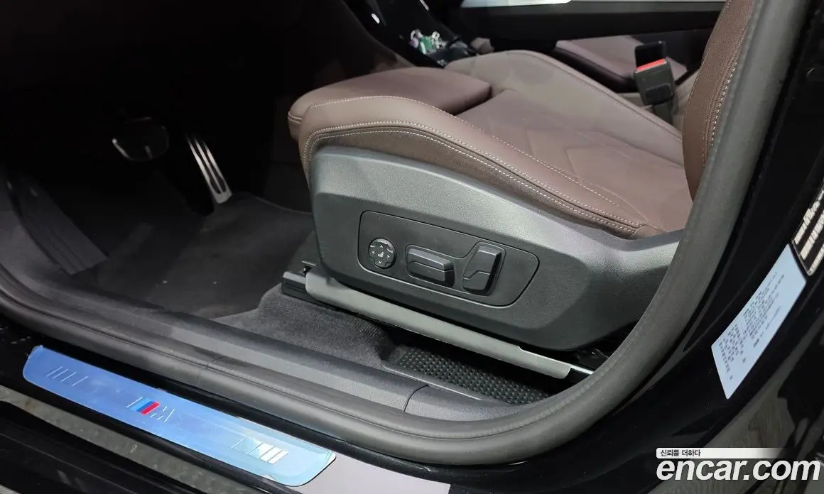 BMW X1 2023 2.0 автомат (гидро), фото 30