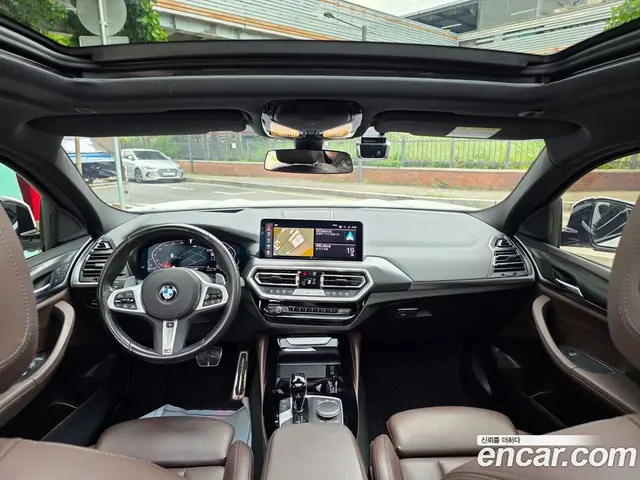 BMW X4 2022 2.0 автомат (гидро), миниатюра 7
