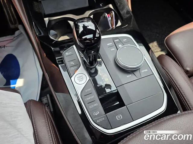 BMW X4 2022 2.0 автомат (гидро), миниатюра 9