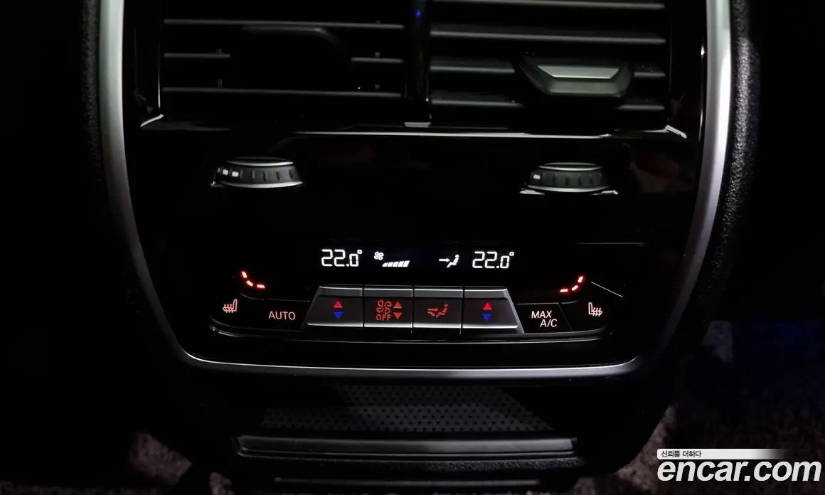 BMW X6 2021 4.4 автомат (гидро), фото 18